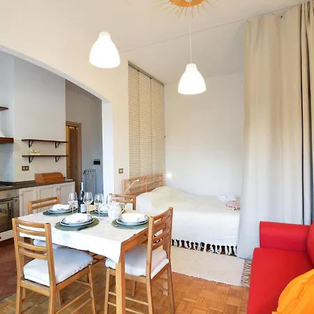 Апартаменты Lovely In With Wifi *