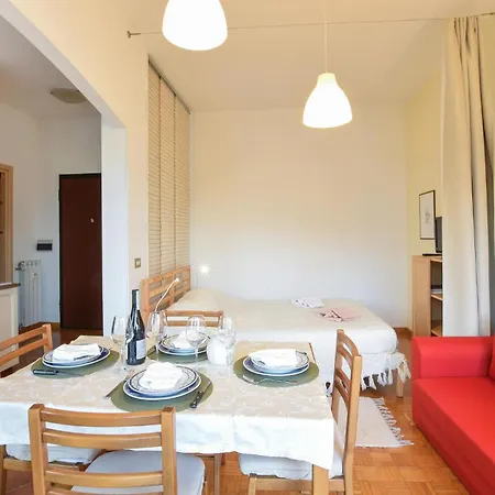 Apartamento Lovely In With Wifi Stresa