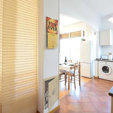 Lovely In With Wifi Apartament